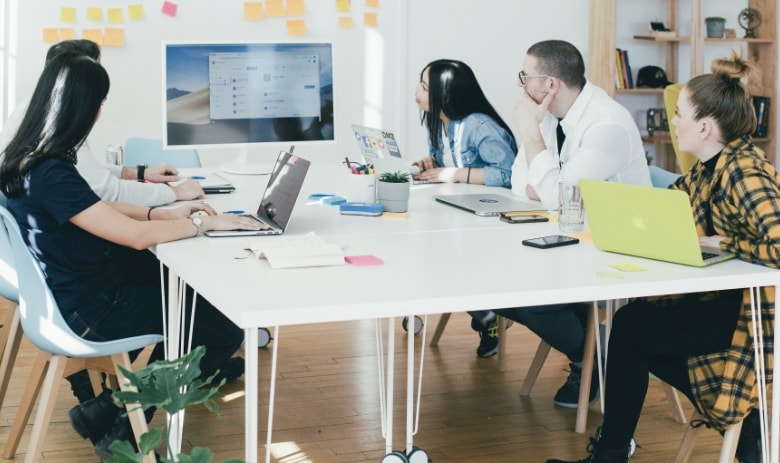 アントワープ株式会社_パートナーとして伴走し、ともに学びながら成長することで、より高い成果を目指します